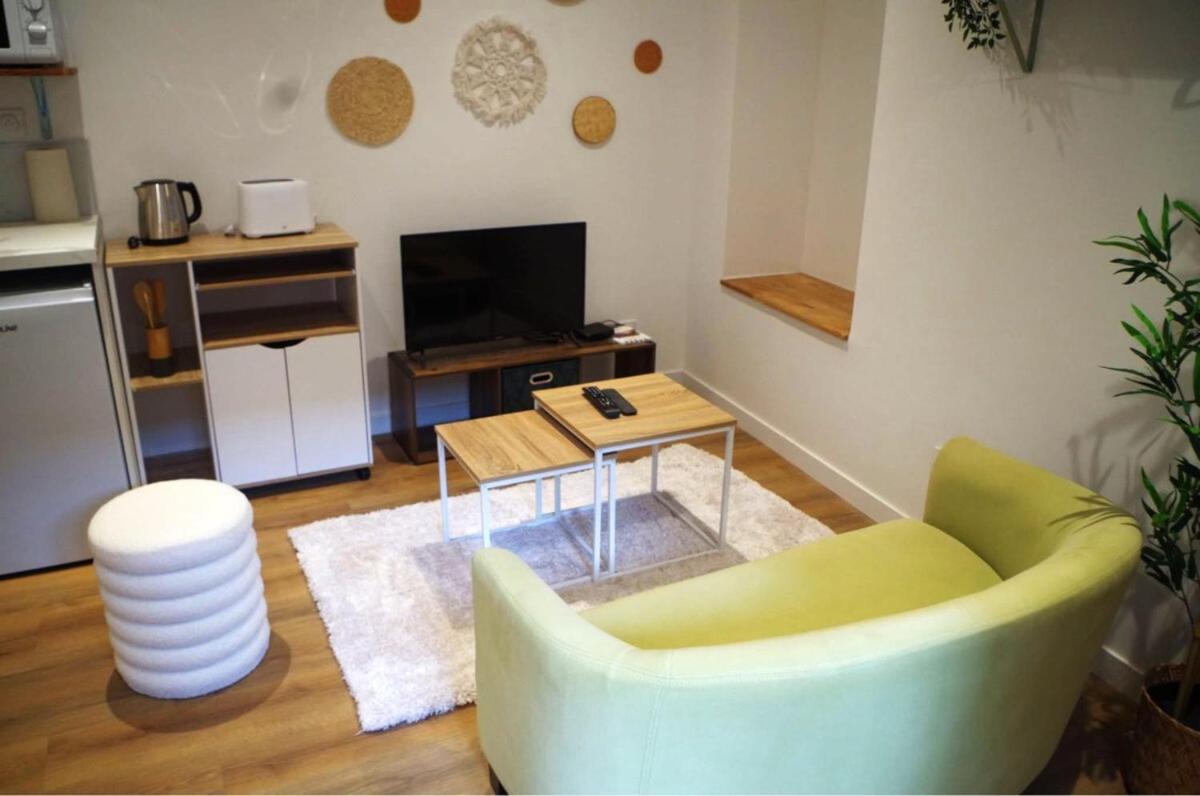 Urban Oasis, Appartement Chic Et Neuf ชาลง-ซูร์-ซอน ภายนอก รูปภาพ